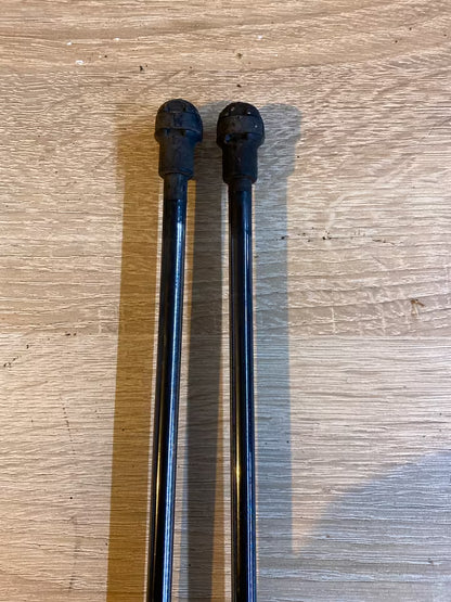 Nissan Primera P12 Hecklappendämpferset 90452AV700 5136QD