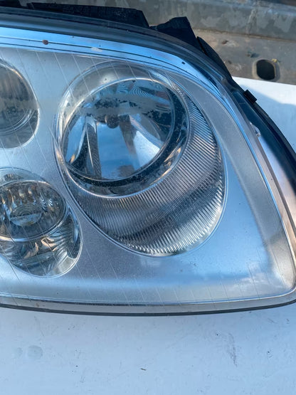 VW Touran 1T Frontscheinwerfer Rechts xénon 0301205272