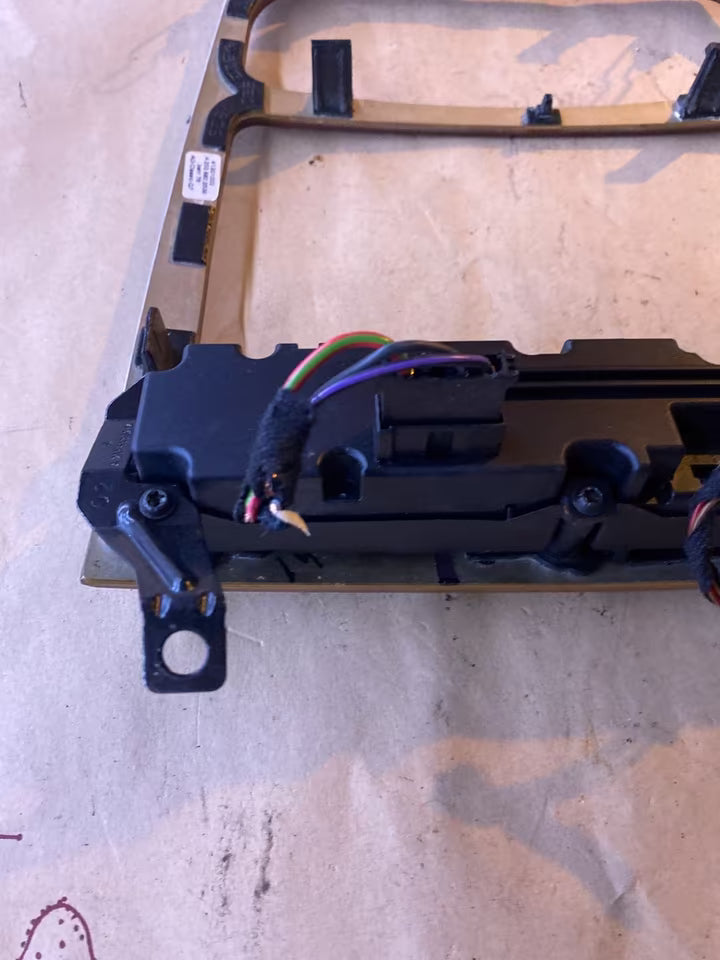 Mercedes W203 Blende / Schalter Sitzheizung A2036802539