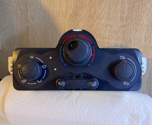 Renault Clio 3 Heizungsregulierung Klimabedienung 030967WJ77AC