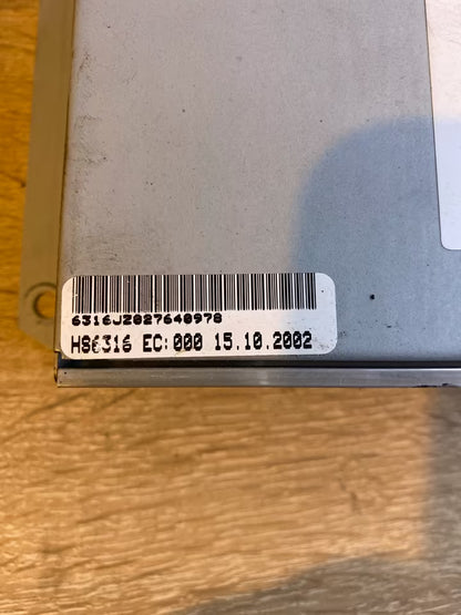 Audi A4 B6 Amplifier 8E9035223