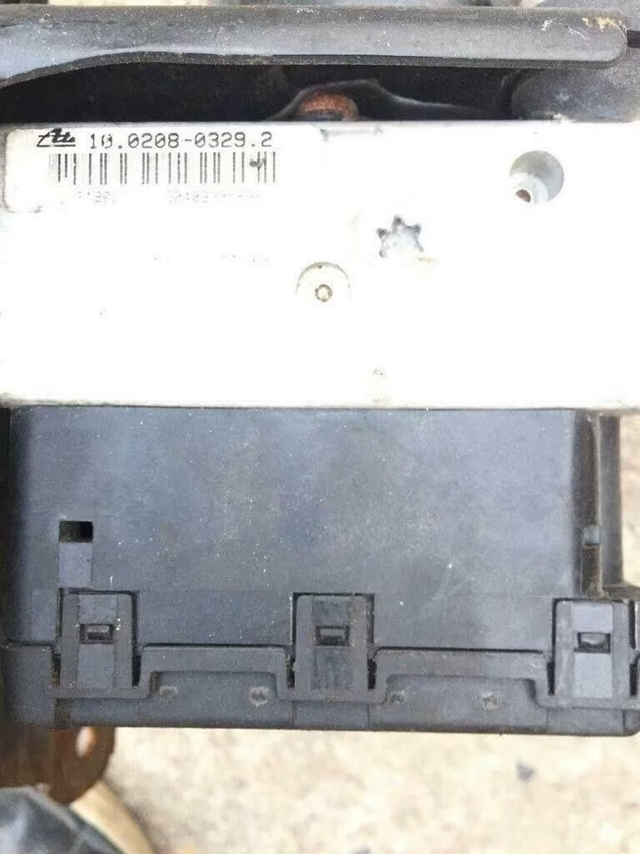 Toyota Corolla Hydraulikblock Bj 98 ABS 8954102010
