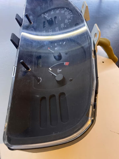 Nissan Sunny N14 1.4Xl Tacho 32693 km