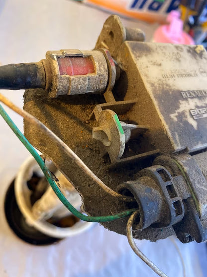 Renault Master II Benzin Pumpe 7700314762