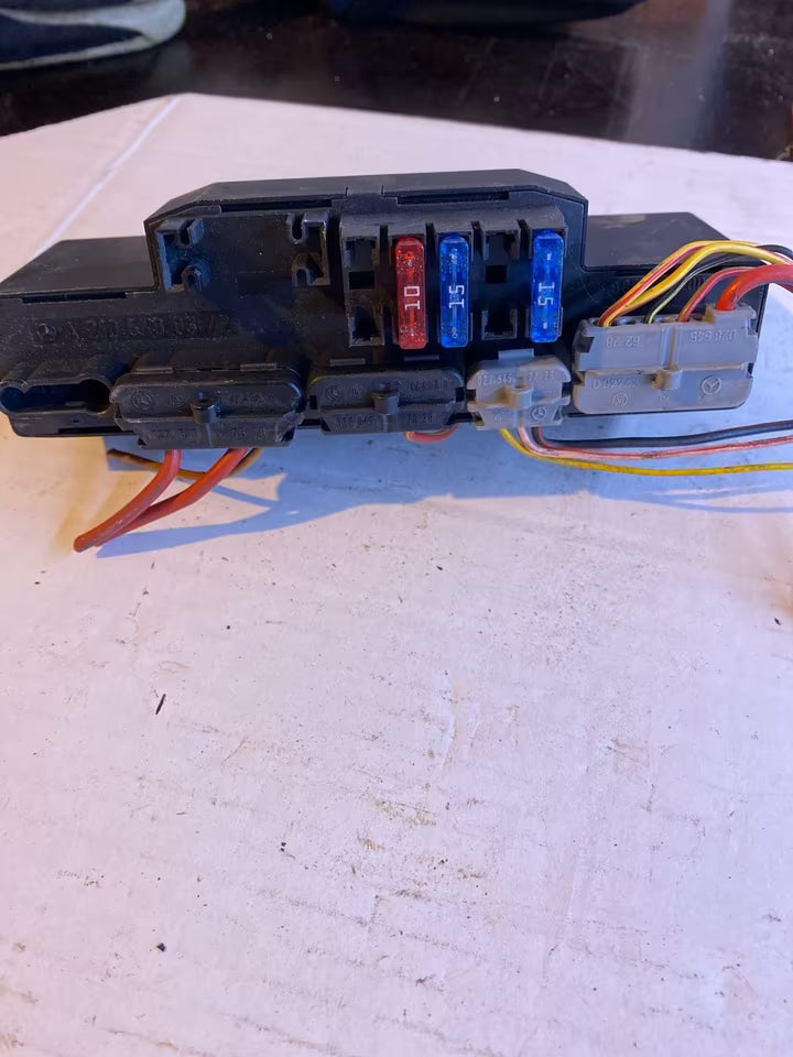 Mercedes R170 W210 Steuergerät A2105400372