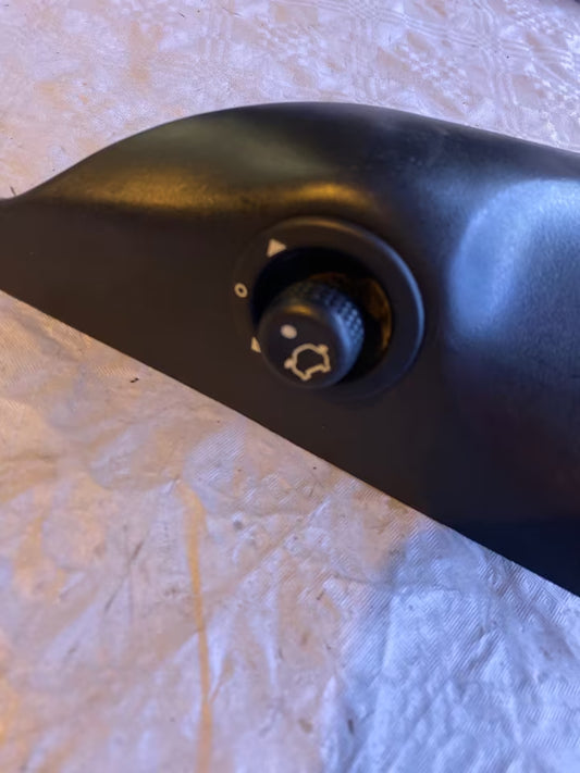Ford Focus Spiegelverstellung Schalter Hebel 98ABA23409