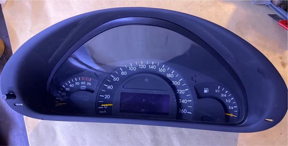 Mercedes W203 Tachometer A2035407611