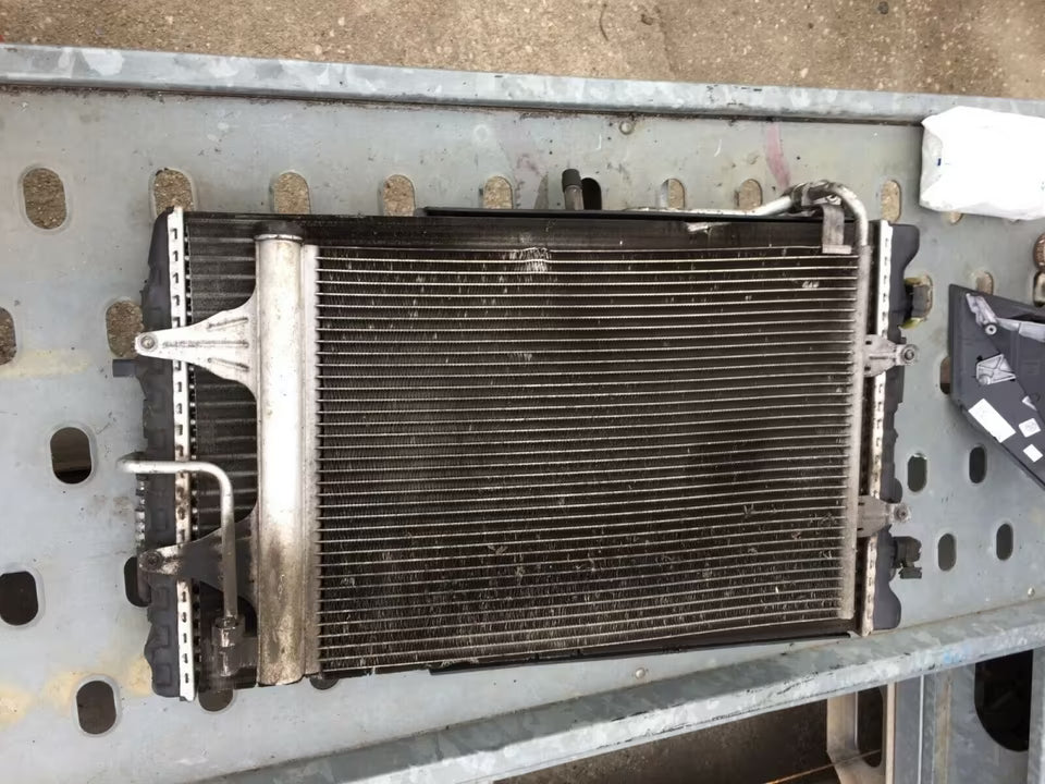 Skoda Fabia 1,4 er Motorkühler Kühler-Gebläse