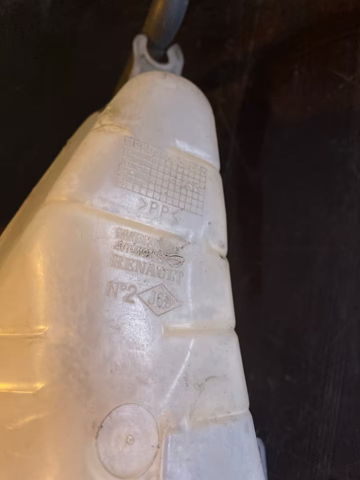 Renault Ausgleichsbehälter 347A