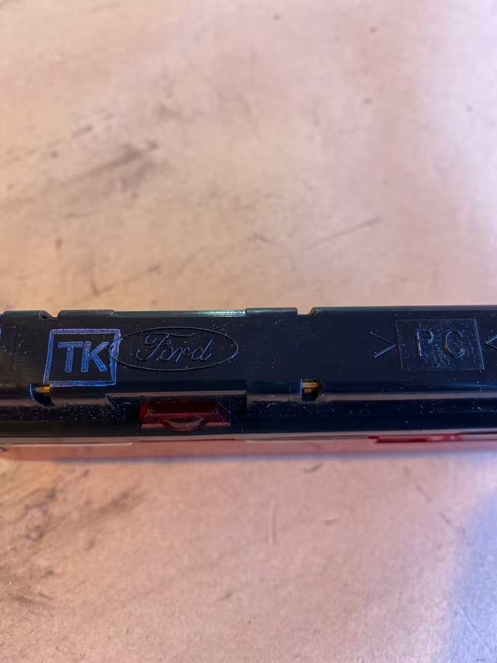 Ford Mondeo3 Kombi MK3 Bremsleuchte 1S711A613AE